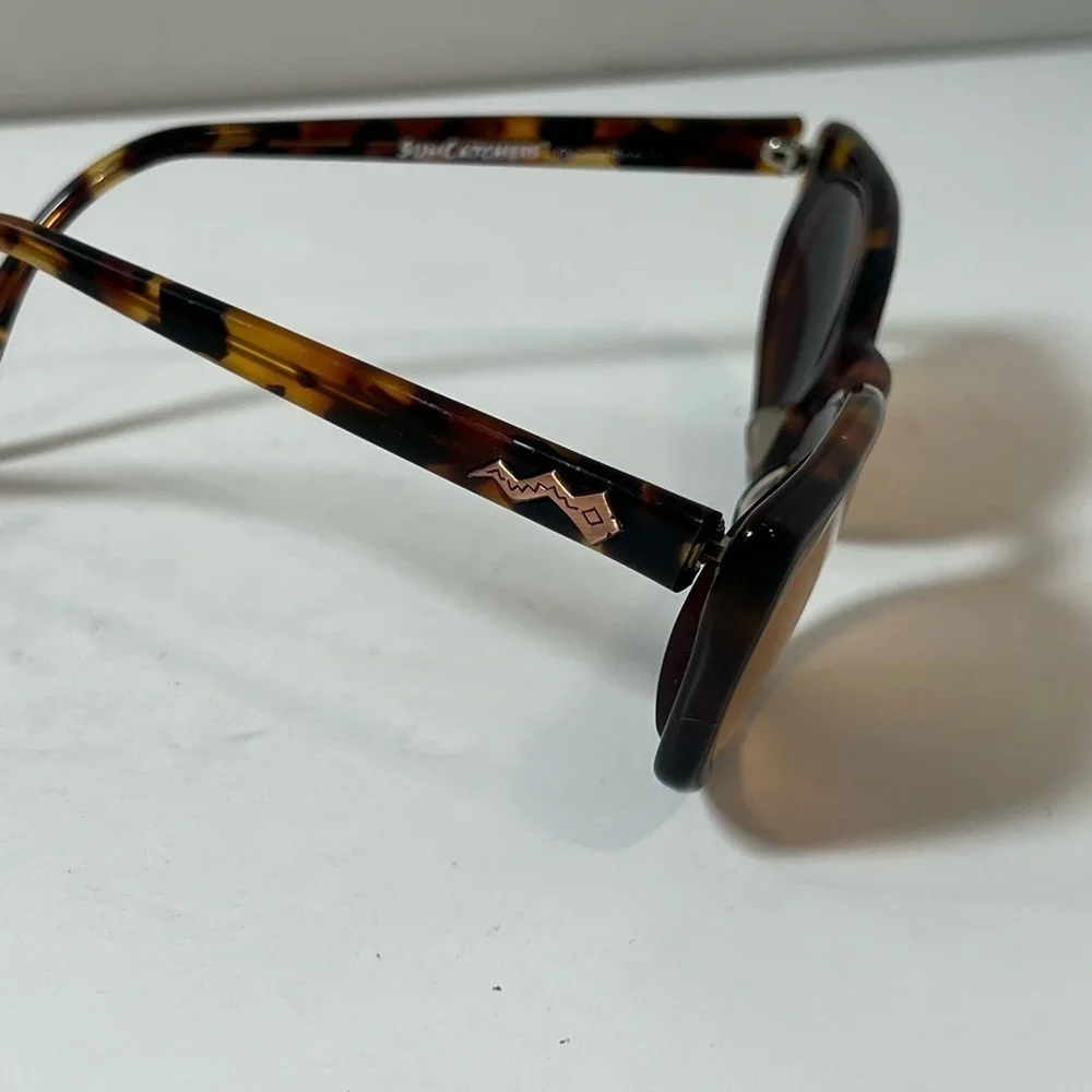 Elegant Suncatchers Sustainable Tortoise Shell Sunglasses
